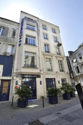 Hôtel la Tour Intendance