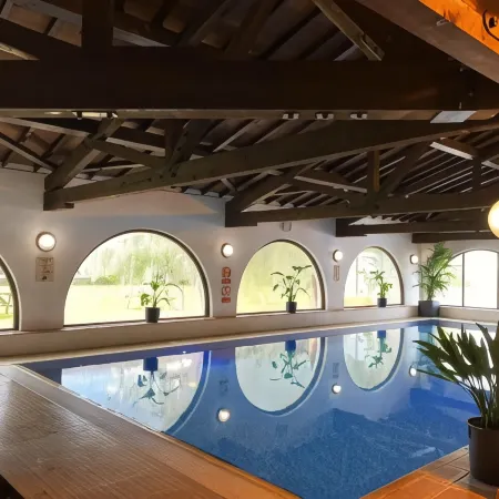 Europa Gatwick Hotel & Spa