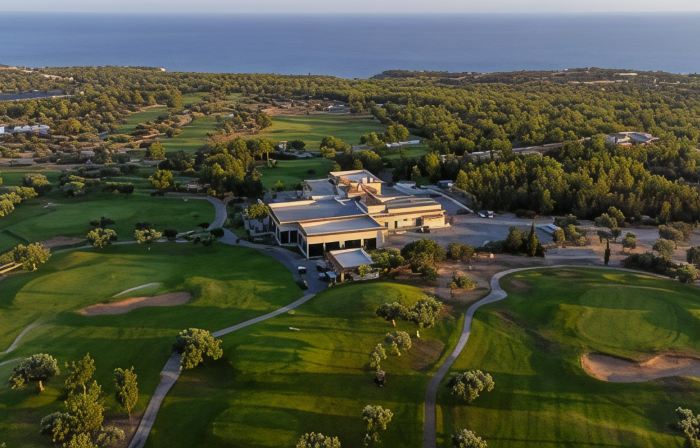Korineum Golf & Beach Resort
