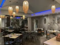 Roots Apartment Hotel