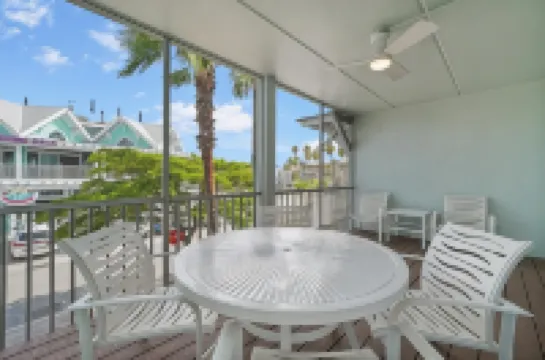 布里奇沃克地標度假村