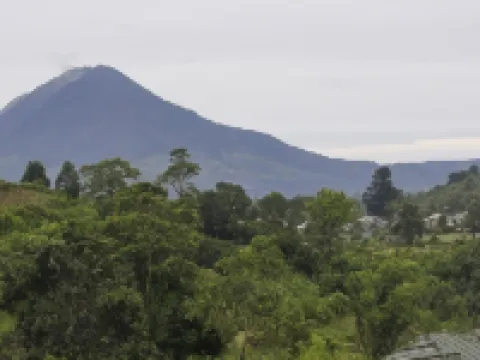 Skuta Berastagi Hotel di Dolat Rakyat