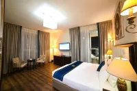 SEVEN SEAS HOTEL Hotels near Fantasy Kingdom