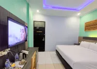 Queen Guest House - parking