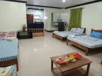 Balai Mariacaria Pension House Hotels in Guindulman