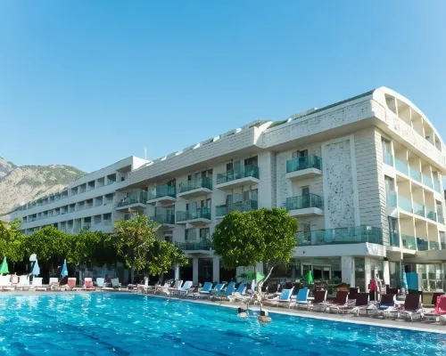 Selcukhan Hotel Отели рядом с достопримечательностью «Пляж Бельдиби»