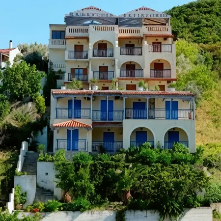 Agnanti Hotel