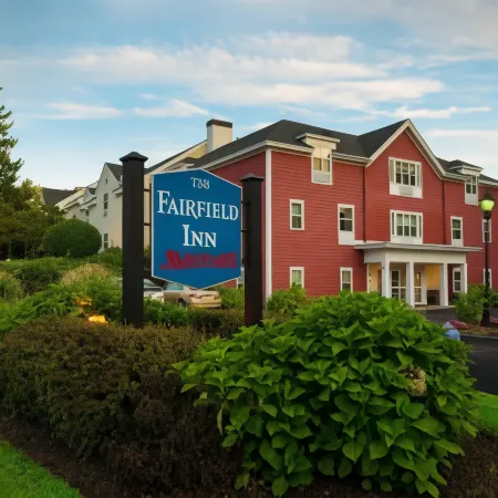Fairfield Inn Boston Sudbury Отели рядом с достопримечательностью «Фели Филд»