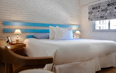 Blu Inn Hotels near Aqua Beach