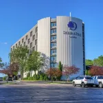 DoubleTree by Hilton Appleton Hotels in Menasha