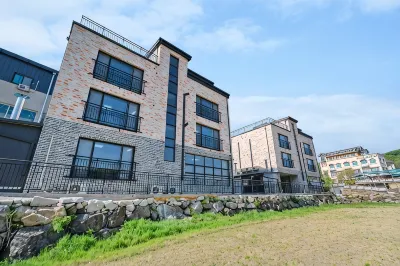 Konjiam Ire Pension Hotels near Gyeonggi Ceramic Museum