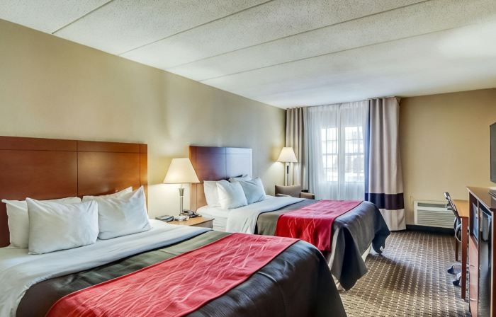Comfort Inn & Suites Raphine - Lexington Near I-81 and I-64