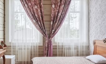Apartment House Listratova
