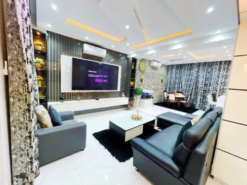 Alubarika Service Apartment - Хоумстей