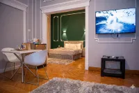 Downtown Family Suites