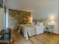 Curral D Avó Turismo Rural & Spa Hôtels à : Vimioso