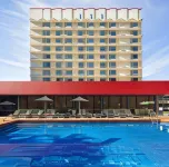 Royal on the Park - Pool