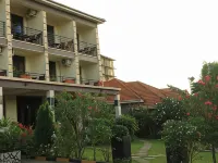 โรงแรม คาซาเบลลา โรงแรมในเอนเทบเบ้