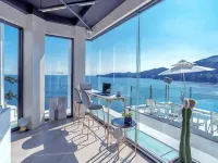Le Grand Bleu Resort Hotels near Dolsan-eup