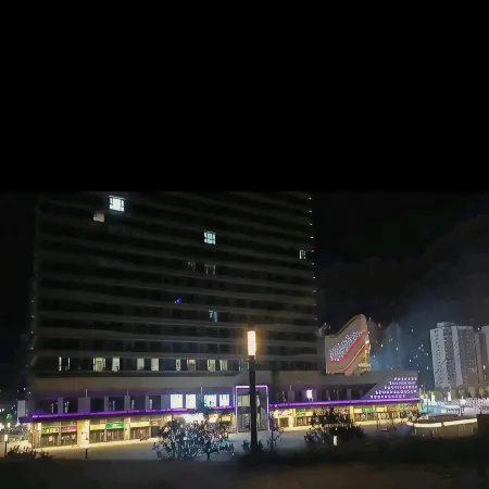 Yuansu Hotel (Wuyue Plaza)