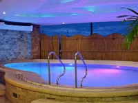 The Pinnacle Hotel and Suites - vasca da bagno