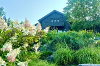 Year-Round Luxury Mountain Villa @ Trapp & Stowe with Resort Amenities Included!