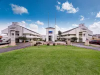 Motel 6 Irving, TX - Irving DFW Airport East - 2-Star