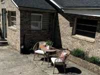 ~Chandler’s Chateau in the Heart of Brevard ~ Ξενοδοχεία στην πόλη Brevard