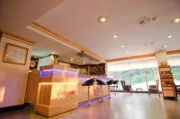 Hotel Sputnik Batumi - Rooftop Pools