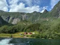 Original fjord house in its own beautiful fjord arm of the Sognefjord Hotels in Viks kommun