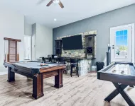 NEWPocono Grand Chalet”at Big Boulder! Ski, Lake, Beach, Pool, Hot tub.., - 4-Star