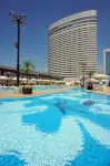 Kobe Portopia Hotel - Kolam Renang