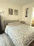 Stylish Burbank Getaway – Ensuite Baths + Prime Location!10 Mins to Universal! - Homestays