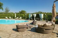 Tranquility, relaxation? This is the right place. We'll be waiting for you!!! - piscina