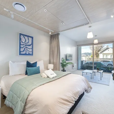 Petone Studio - Balcony, Bath Tub, Sleeps 2 Hotels in Lower Hutt