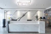 Time Yashe Smart Apartment (Linyi Taisheng Plaza) - พร้อมระเบียง