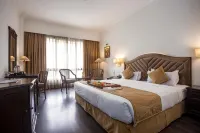 Grand Hotel Kathmandu - Rooftop Pools