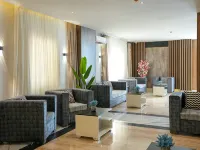 Elite Hotel - parking