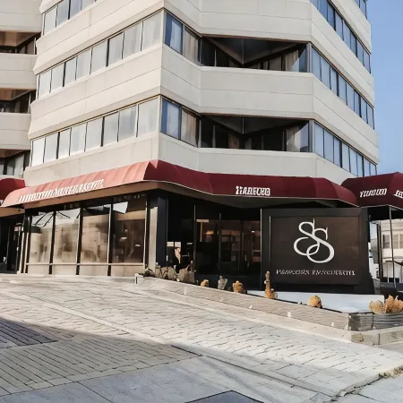 Stamford Suites