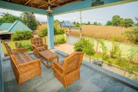 Kilimanjaro Home Of Travelers - parking