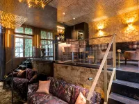 De Witte Lelie Hotels near Old Town