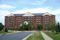 Hyatt Place Sterling Dulles North - parking