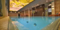 Hotel Pod Lipou Resort - piscina