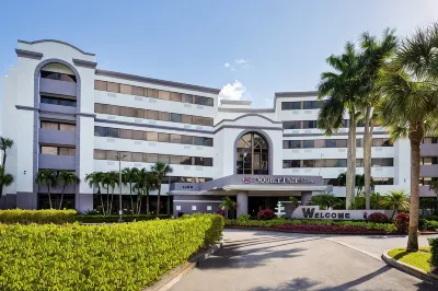 DoubleTree by Hilton Hotel West Palm Beach Airport Hotels near Everglades Golf Course
