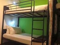 Woodpecker Lodge, Kuching Hotels near Sarawak Stadium