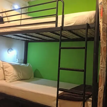 Woodpecker Lodge, Kuching