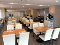 โรงแรมแอสตัน พลาซา คันไซ แอร์พอร์ต - พร้อมอาหารเช้า