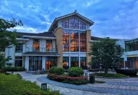 Nicedream Resort Hotels in Dongqian Lake Scenic Area