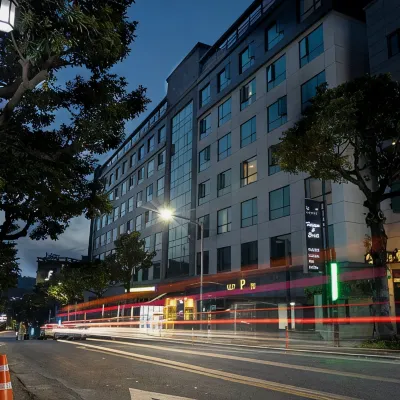 Hotel Zinc チョンジヨン滝周辺のホテル