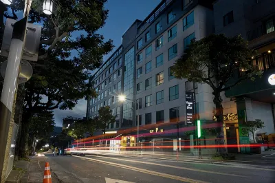 Hotel Zinc Hotele w: 